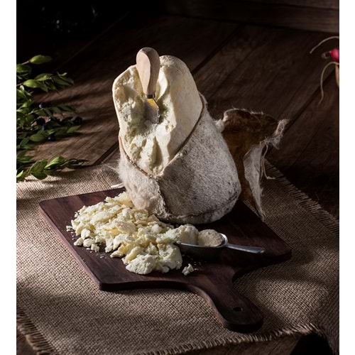 ERZİNCAN TULUM PEYNİRİ 1.2-1.4KG